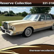 1985 Lincoln Town Car Signature 5.0 Showroom Condition