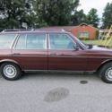 1985 Mercedes 300D Wagon Turbo 174,xxx miles.