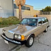 1985 Mercedes-Benz 300td wagon 300 TD TDT W123 turbo diesel gorgeous Champagne