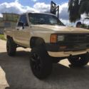 1985 Toyota Pickup sr5 4x4