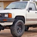 1985 Toyota Pickup Truck 22r Straight Axle Carb Hilux 85 4x4 4wd