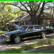 1986 5L V8 16V Sedan