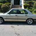 1986 BMW 535i 5-spd manual w/ tan leather interior
