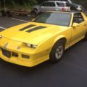 1986 CAMARO Z28 T TOPS V8 IROC GTS AUTOMATIC YELLOW NO ACCIDENTS 3K MILES
