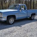 1986 Chevrolet C10 Silverado Standard Cab Pickup 2-Door 5.7L