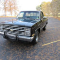 1986 Chevrolet C10/K10 Silverado Standard Cab Pickup 2-Door 5.7L CLASSIC HOTROD