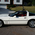 1986 Chevrolet Corvette Base Hatchback 2-Door 5.7L White