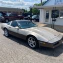 1986 Chevrolet Corvette V8 two tone Paint 35K Original miles Runs and Drives