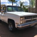 1986 Chevrolet Silverado 1500 / V8   Step side c10  no reserve
