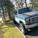 1986 F-250 Ford Pickup Truck 4WD Runs Good V8 Automatic