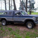 1986 Ford F-150 XLT Lariat Standard Cab Pickup 2-Door 5.0L