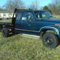 1986 Ford F 250 diesel 4 speed 4X4 flatbed