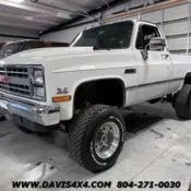 1986 GMC K3500 1-Ton Short-Bed Squarebody Sierra Classic 23351 Miles White Stand