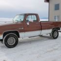 1986 GMC Sierra Classic, 1500, 4x4, runs and drives great, original paint!!!