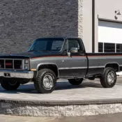 1986 GMC SIERRA CLASSIC 1500 V8 4X4 82K MILES FRAMKE UP RESORATION AMAZING WOW