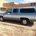 1986 GMC Suburban 2500 Chevrolet 454 auto 400 2WD