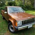 1986 Jeep Comanche XLS Pickup with only 76,100 miles.
