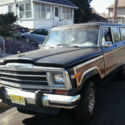 1986 Jeep Grand Wagoneer ( done project jeep,, needs only paint )
