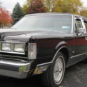 1986 Lincoln Town Car Signature Sedan 4-Door 5.0L - STUNNING Original Condition