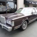 1986 Lincoln Towncar*Signature Series*5.0 liter V8*Fully loaded*A True Survivor!