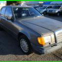1986 Mercedes-Benz 300 E Sedan Automatic 6 Cylinder NO RESERVE