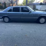 1986 Mercedes-Benz 300-Series Sedan Blue SDL