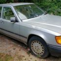 1986 Mercedes-Benz 300e. Automatic. Gas Engine. Sedan 4D (3.0L I6 MPI)