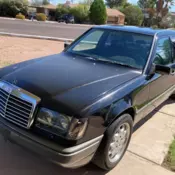 1986 Mercedes-Benz 300E Sedan Black/Black