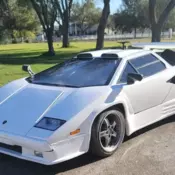 1986 Pontiac Fiero Coupe White SE