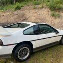 1986 Pontiac Fiero GT coupe 2-door 2.8l