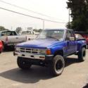 1986 TOYOTA 4 WHEEL DRIVE PICK UP TRUCK