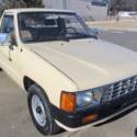 1986 Toyota Pickup Base 2dr Standard Cab LB Manual 5-Speed RWD I4 2.4L Gasoline