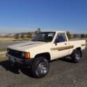 1986 toyota pickup LOW MILES SUPER NICE