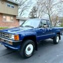 1986 Toyota Pickup Pickup Blue 4WD Automatic XTRACAB RN67 DLX