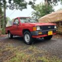 1986 Toyota Pickup Pickup Red RWD Manual 1/2 TON RN50