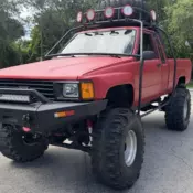 1986 Toyota Pickup Pickup Red XTRACAB RN67 DLX