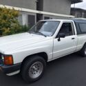 1986 Toyota Pickup Pickup White RWD Automatic 1/2 TON RN50