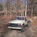 1986 Toyota Pickup Truck 22R Flat Bed 4 Cylinder 5 Speed 4x4 No Reserve!!!!