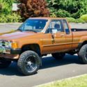 1986 Toyota Pickup Xtra-Cab 4x4 SR5 22RE EFI 4cyl 5-Speed!