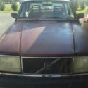 1986 volvo 240 dl red w/tan low miles drives well needs work driving project