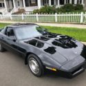 1987 CHEVROLET CORVETTE  CPE 5/SPEED AIR  5,000 MILES ONE OWNER