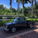 1987 Chevrolet / GMC Sierra 1500 Stepside Show Truck w GM EFI Ramjet 350