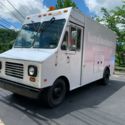 1987 Chevrolet P30 step van box truck