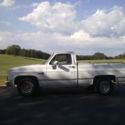 1987 CHEVROLET REG CAB SHORT BED 350 FUEL INJECTION AUTO 72,000 ACTUAL MILES