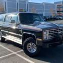 1987 Chevrolet Suburban Silverdo V10 4X4 6.2 DIESEL w/Winch Updated!