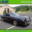 1987 chevrolette camaro iroc Z hard to find v8 garage kept