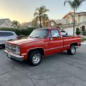 1987 Chevy Silverado 1500. Short Bed 2 Wheel Drive. 350 V-8 Fuel Injected
