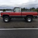 1987 Chevy Silverado 4x4 short box fuel injection very nice