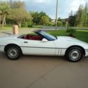 1987 CORVETTE -29,055 MILES -GORGEOUS - SHOWROOM CONDITION -LOOKS LIKE  NEW