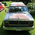 1987 Dodge Ram Pickup Truck 2WD Auto Transmission 318 V-8 8ft Cap Reese Hi
